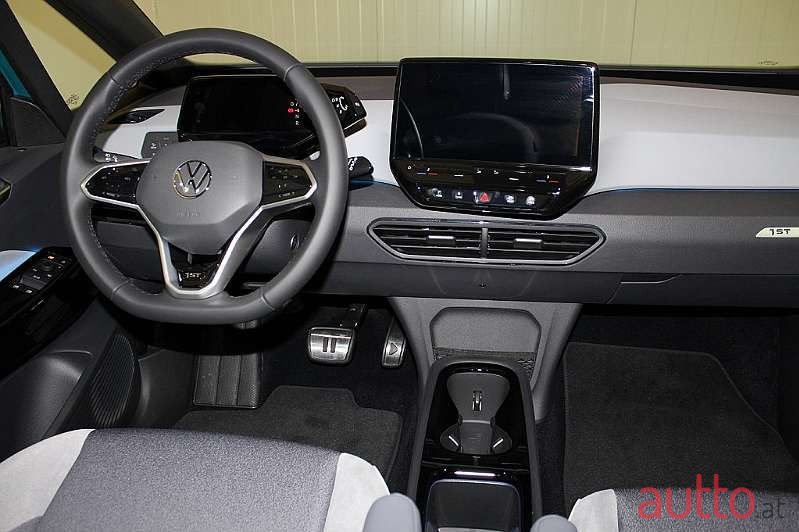 2020' Volkswagen Id.3 photo #4