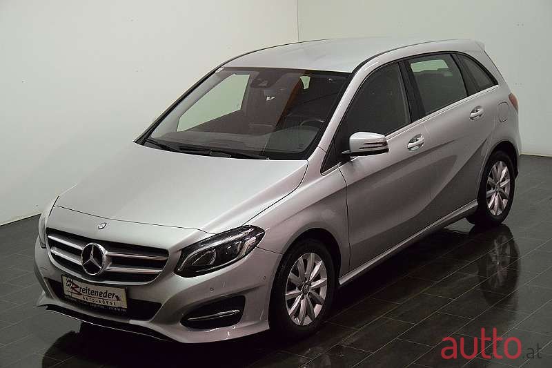 2015' Mercedes-Benz B-Klasse photo #3