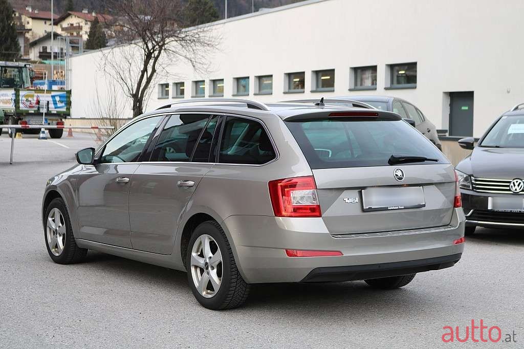2014' Skoda Octavia photo #4