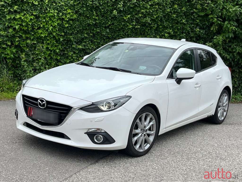 2015' Mazda Mazda3 photo #4