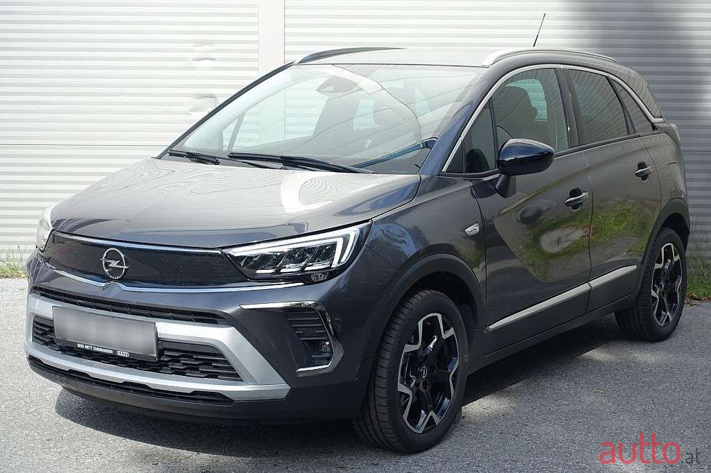 2022' Opel Crossland photo #2