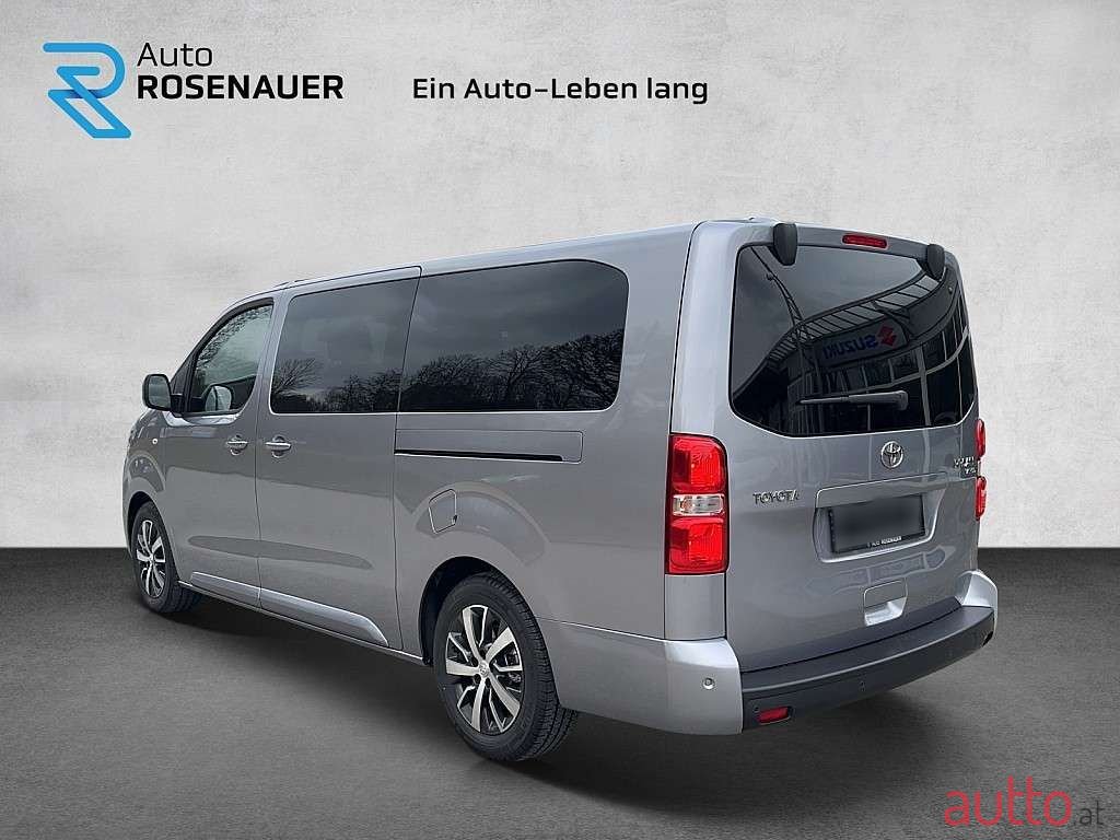 2023' Toyota ProAce photo #5