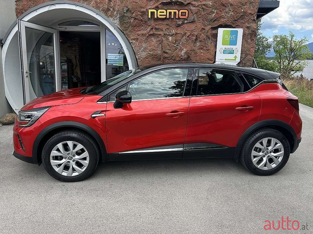 2020' Renault Captur photo #3