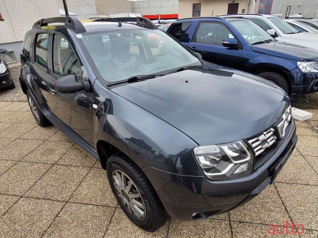 2017' Dacia Duster photo #6