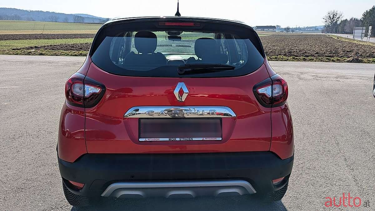 2018' Renault Captur photo #3