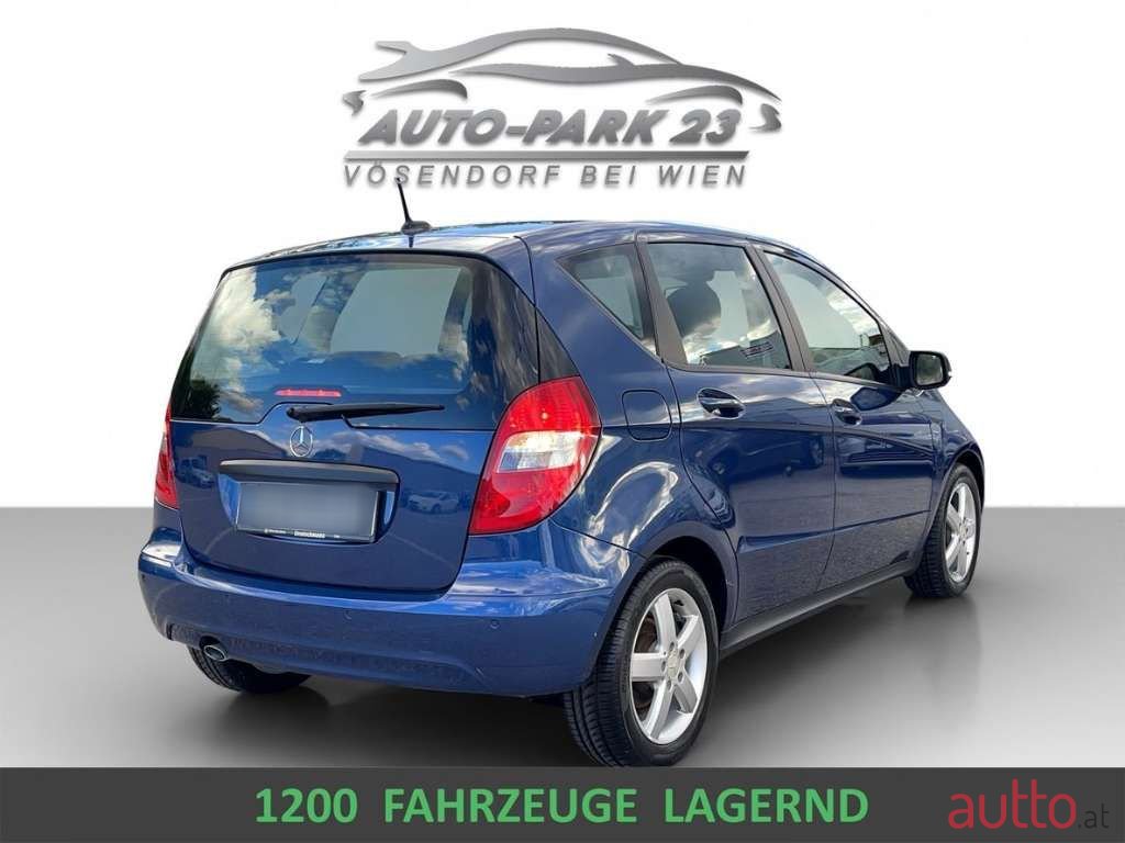 2009' Mercedes-Benz A-Klasse photo #2