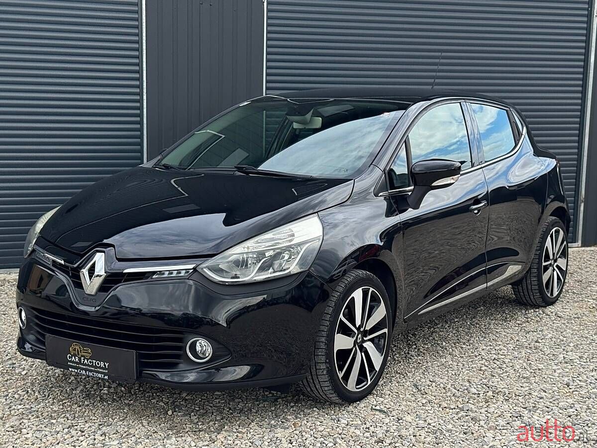 2014' Renault Clio photo #1