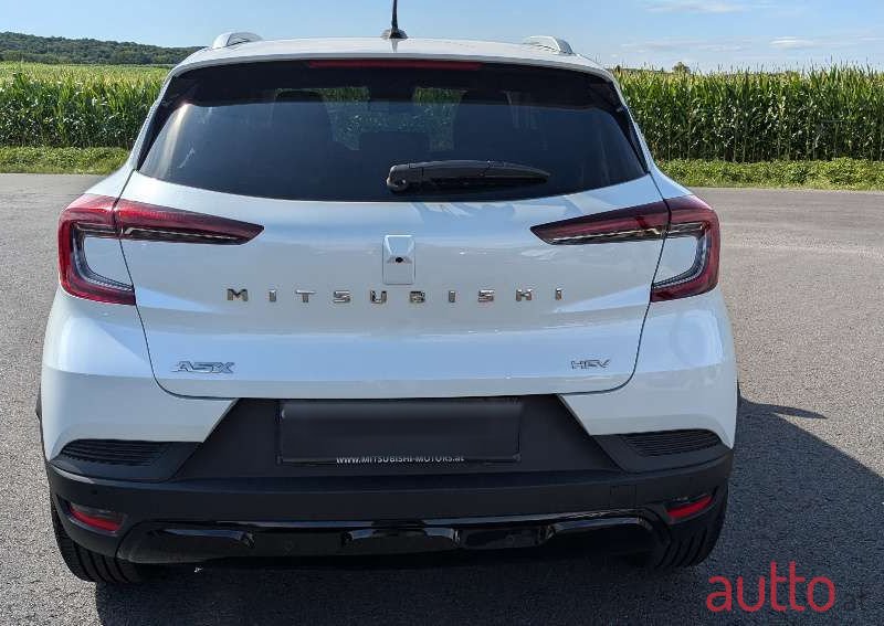 2024' Mitsubishi ASX photo #3