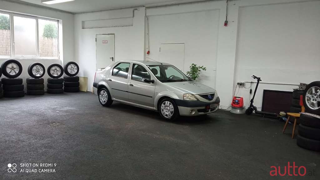 2006' Dacia Logan photo #1