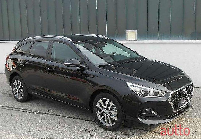 2019' Hyundai I30 photo #1