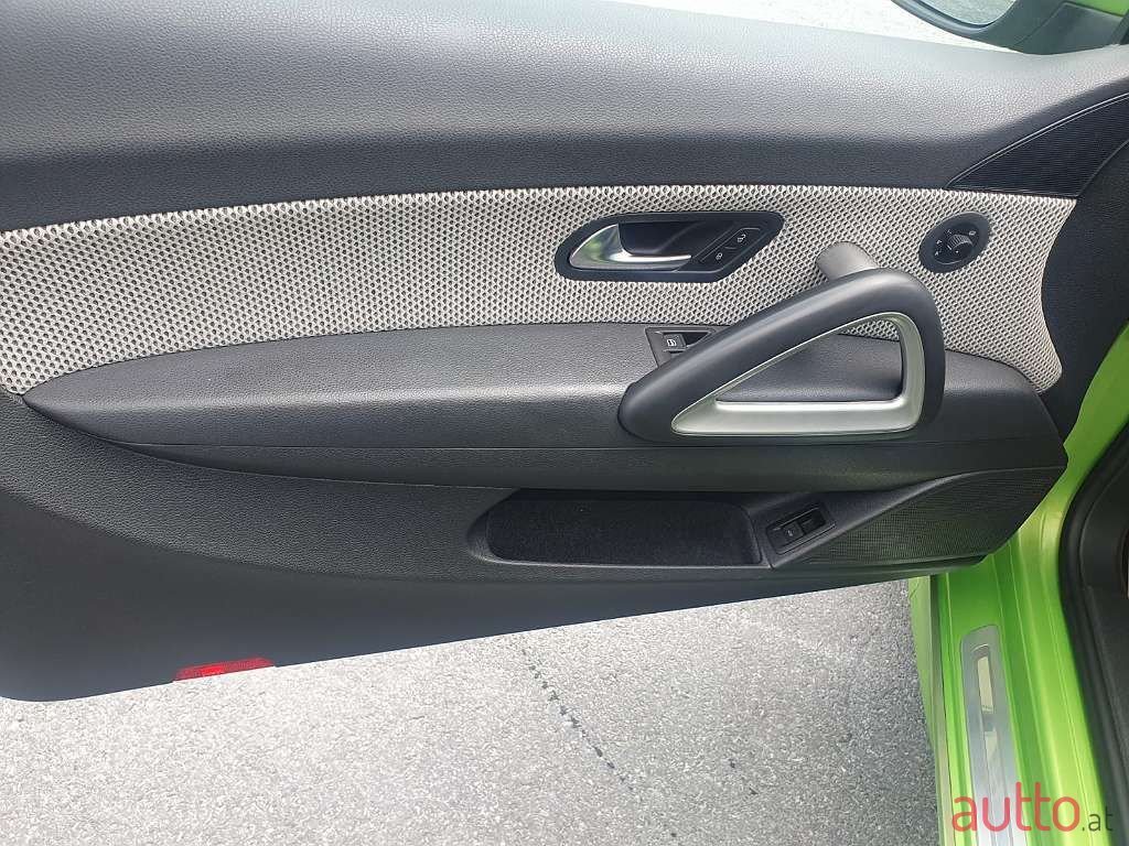 2009' Volkswagen Scirocco photo #5