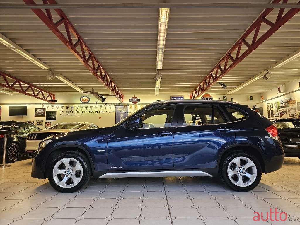2011' BMW X1 photo #6
