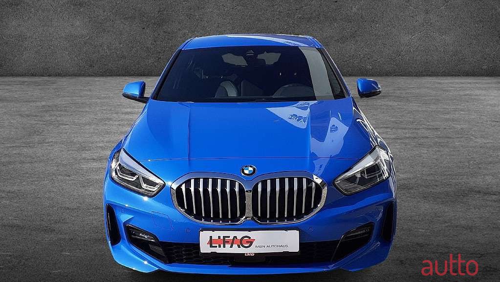 2021' BMW 1Er-Reihe photo #3