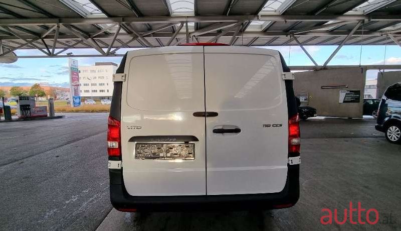 2018' Mercedes-Benz Vito photo #3