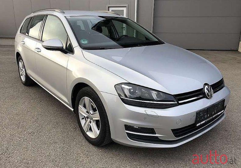 2015' Volkswagen Golf photo #1