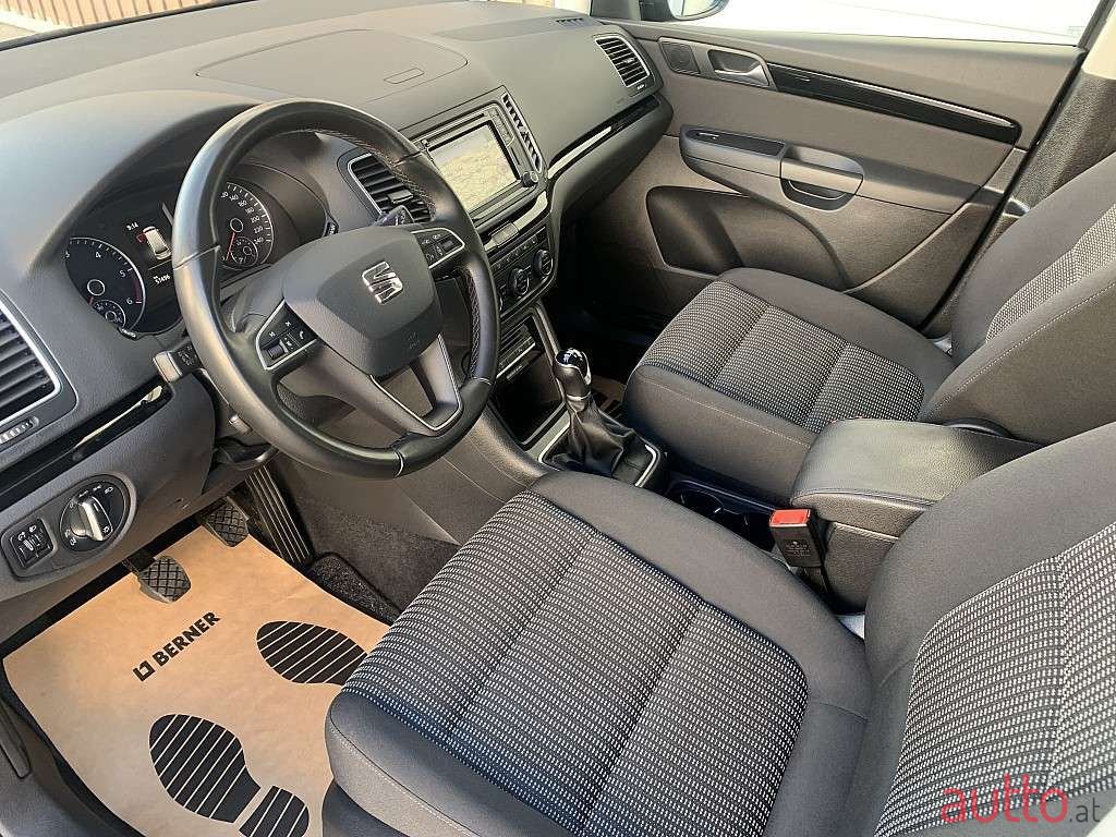 2018' SEAT Alhambra photo #5