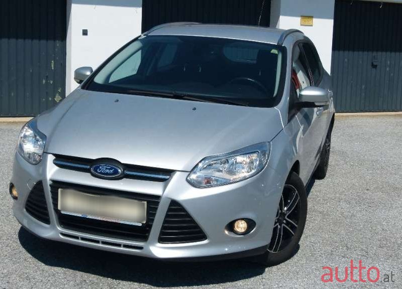 2013' Ford Focus photo #3