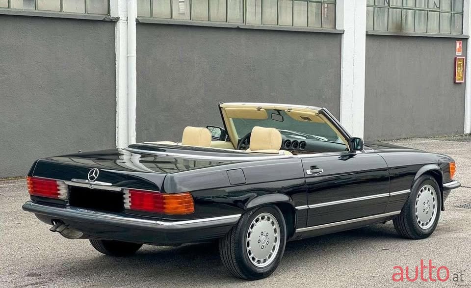1986' Mercedes-Benz SL 300 R107 Convertible photo #7