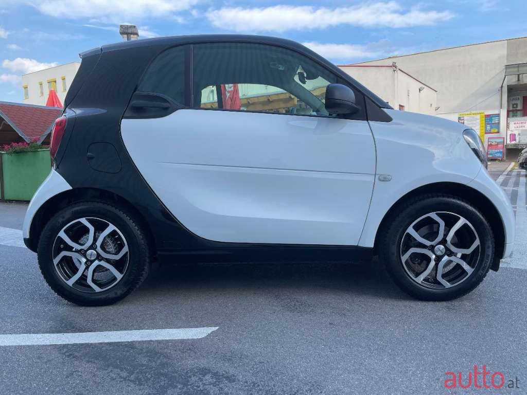 2015' Smart Fortwo photo #4