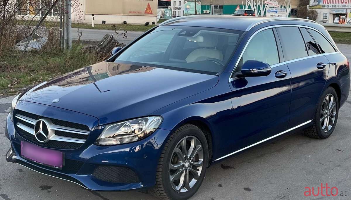 2015' Mercedes-Benz C-Klasse photo #1