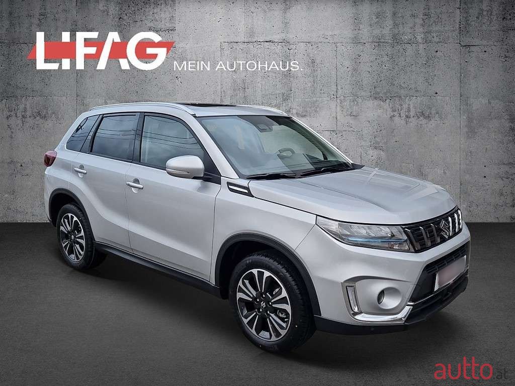 2022' Suzuki Vitara photo #1