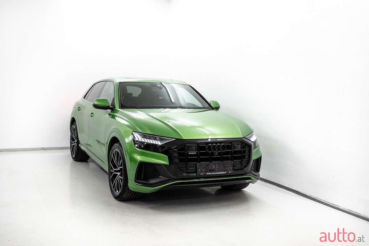 2022' Audi Q8 photo #3