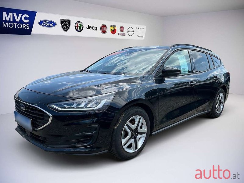 2022' Ford Focus photo #2