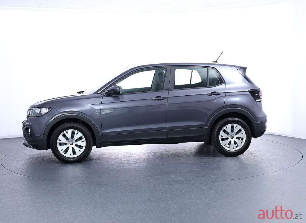 2023' Volkswagen T-Cross photo #2