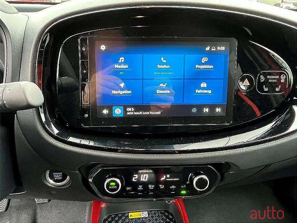 2022' Toyota Aygo photo #6