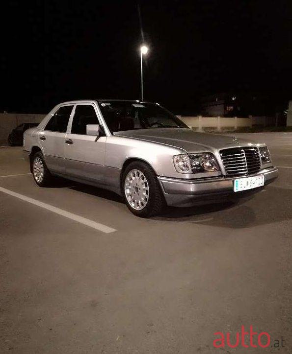 1994' Mercedes-Benz E-Klasse photo #1