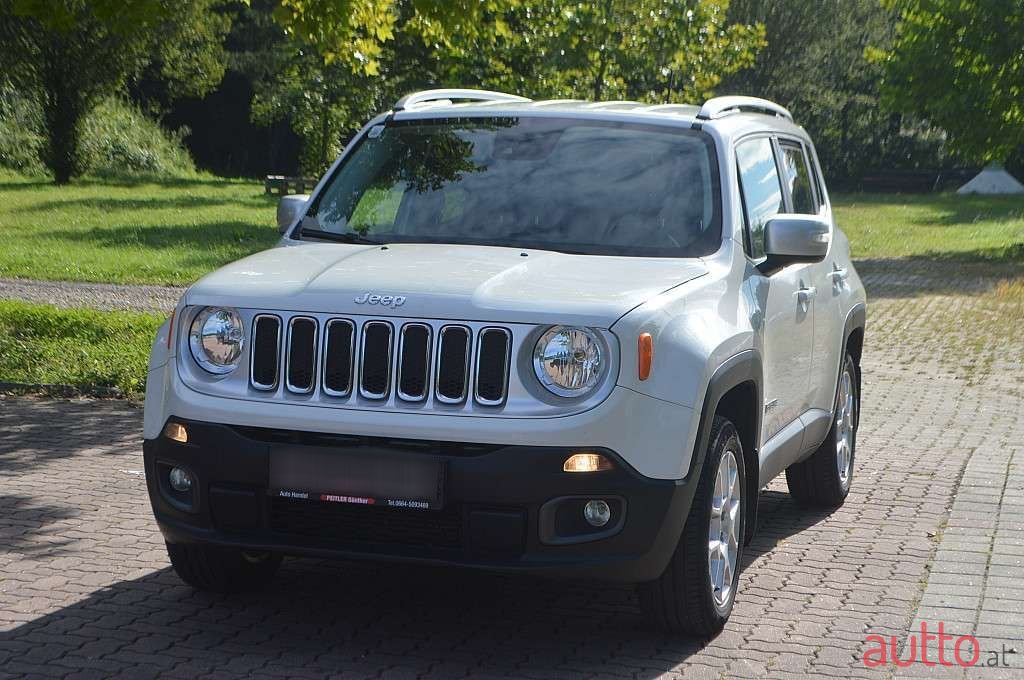 2015' Jeep Renegade photo #3