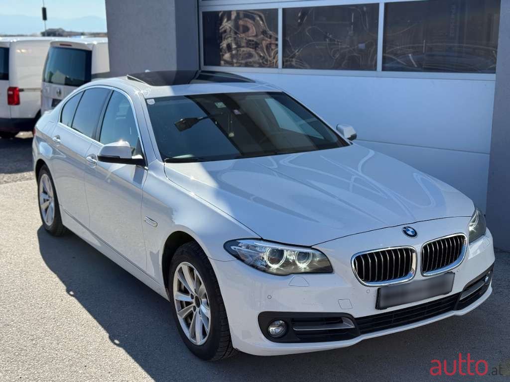 2015' BMW 5Er-Reihe photo #2