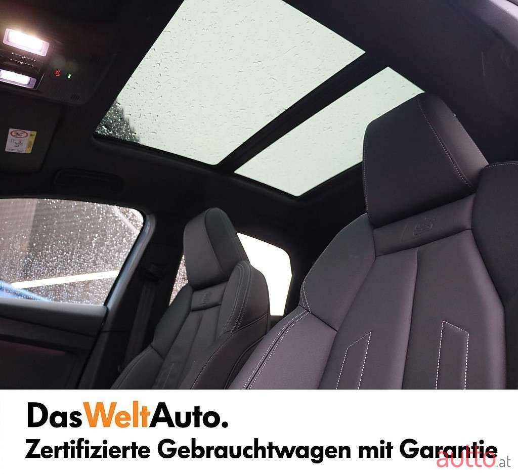 2023' Audi Q4 photo #4