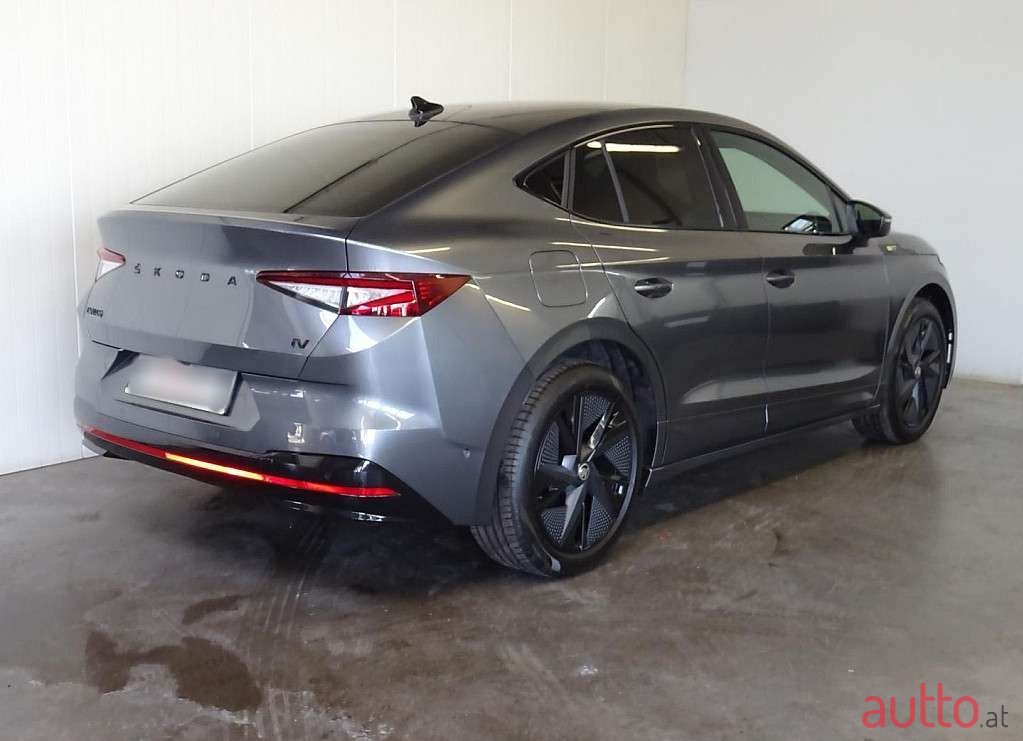 2023' Skoda Enyaq photo #2