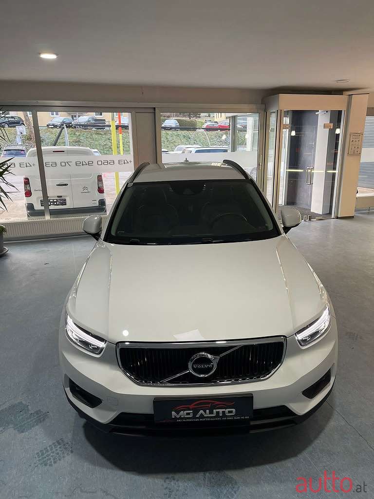2018' Volvo Xc40 photo #2
