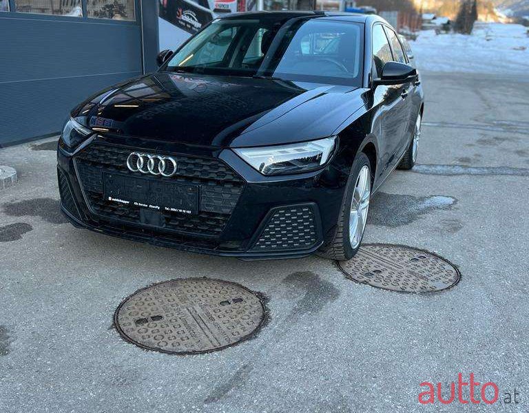 2019' Audi A1 photo #1