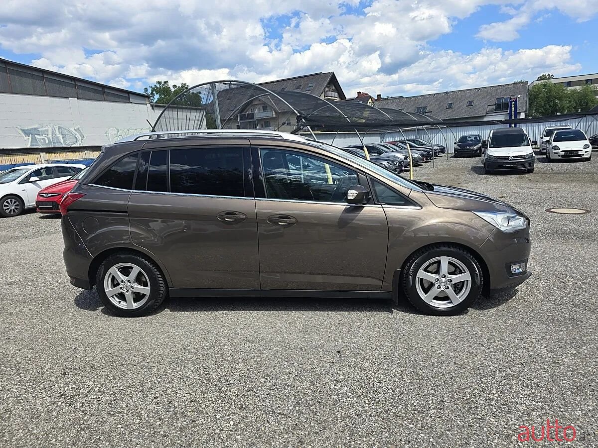 2017' Ford C-MAX photo #4