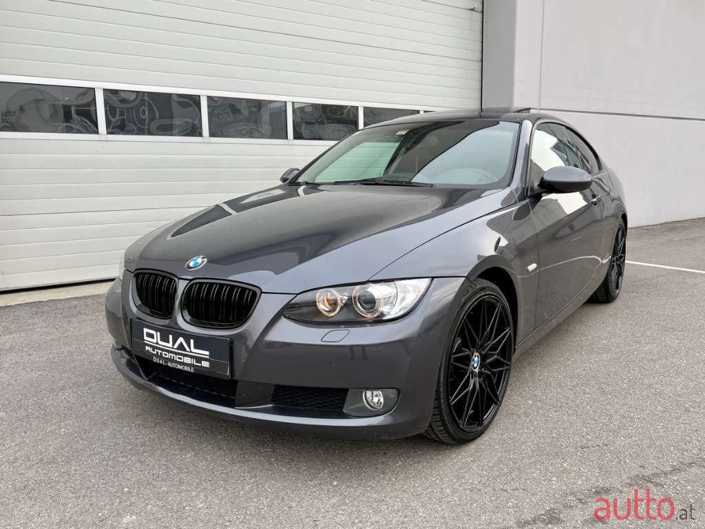 2009' BMW 3Er-Reihe photo #1