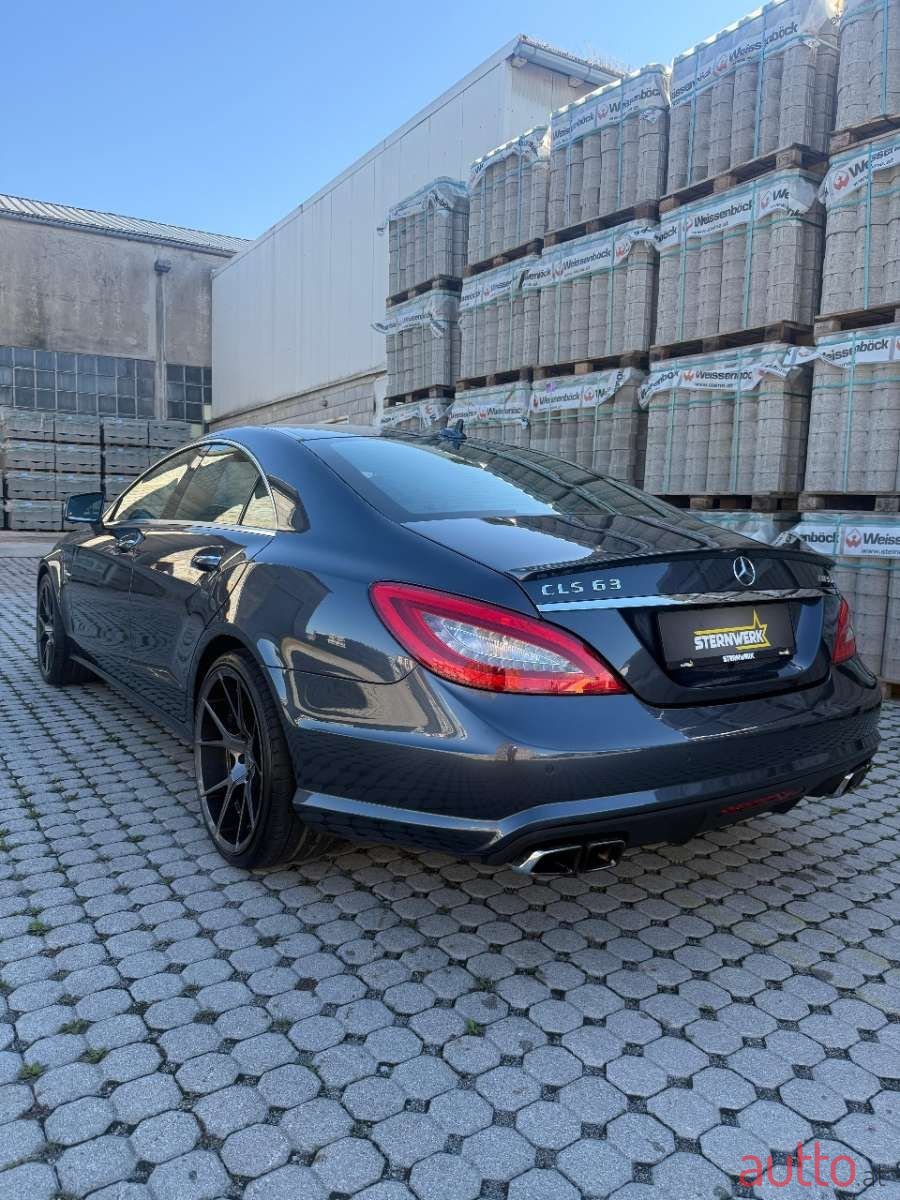 2011' Mercedes-Benz Cls-Klasse photo #3