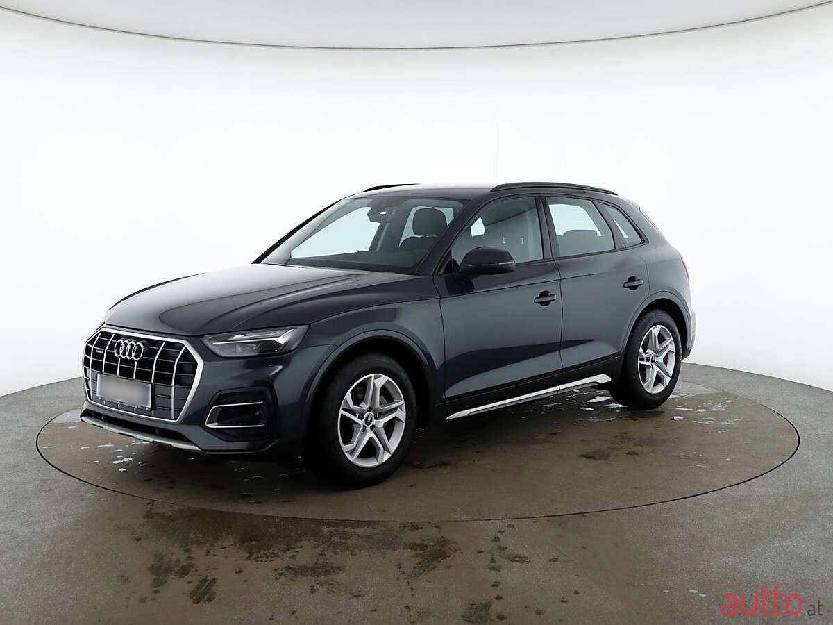 2021' Audi Q5 photo #1