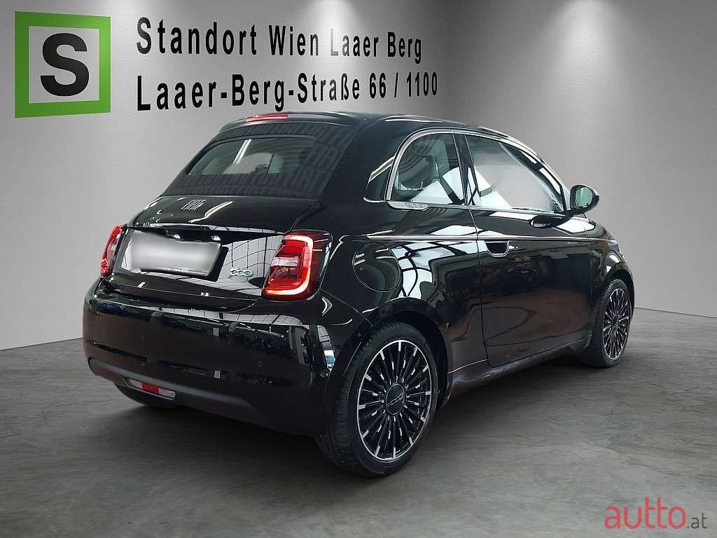 2021' Fiat 500C photo #3