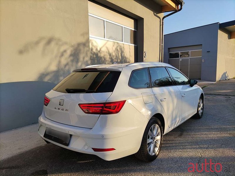 2019' SEAT Leon photo #6