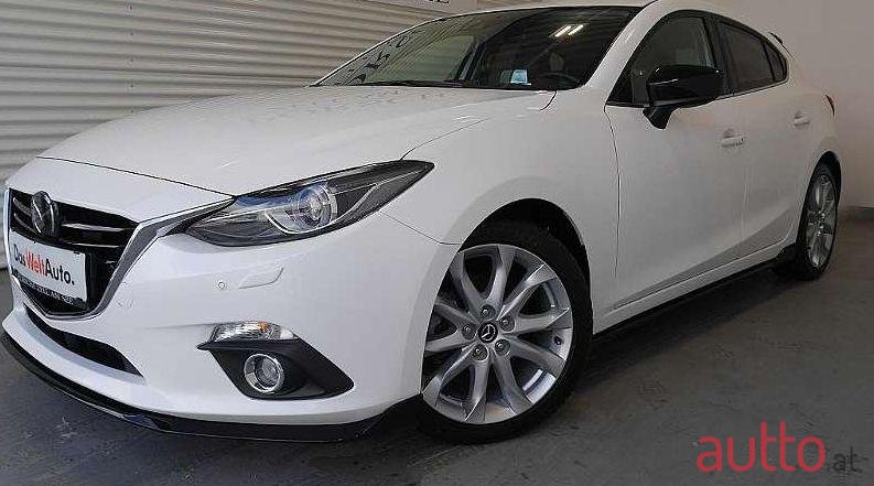 2015' Mazda Mazda3 photo #1