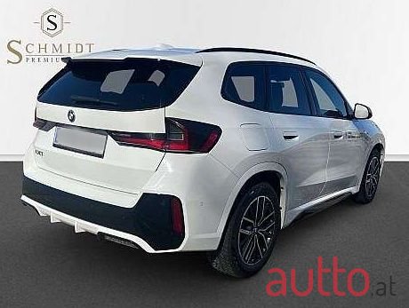 2024' BMW iX1 photo #5