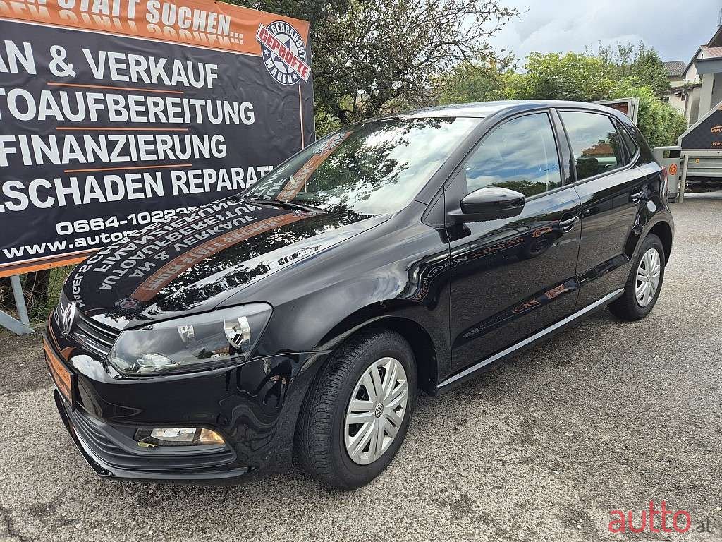 2017' Volkswagen Polo photo #1