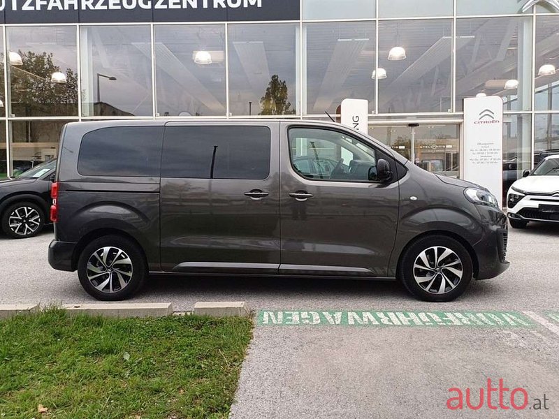 2022' Citroen SpaceTourer photo #4