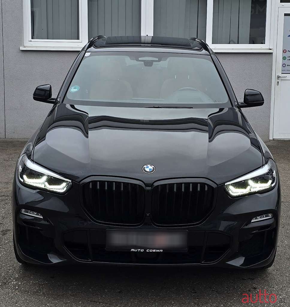 2021' BMW X5 photo #2