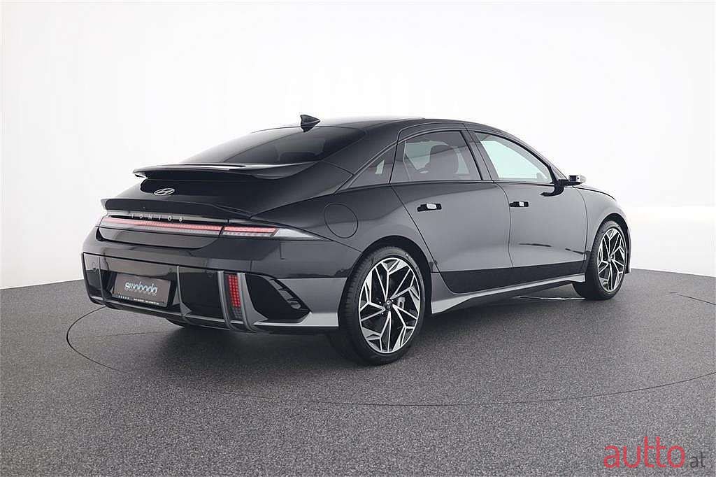 2023' Hyundai Ioniq 6 photo #4