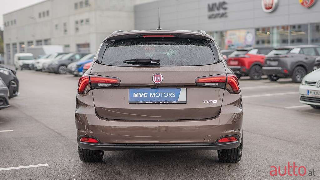 2021' Fiat Tipo photo #2