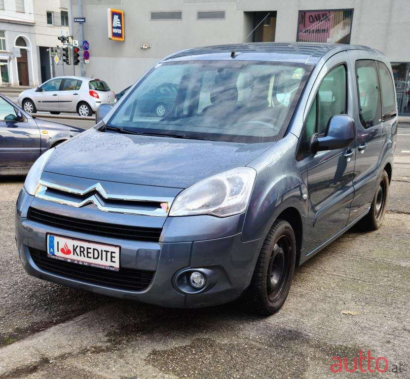 2010' Citroen Berlingo photo #2